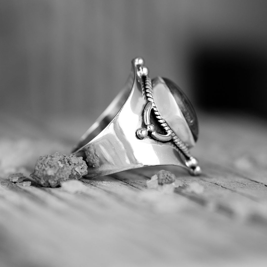 Bague en Argent Labradorite en Forme de Goutte