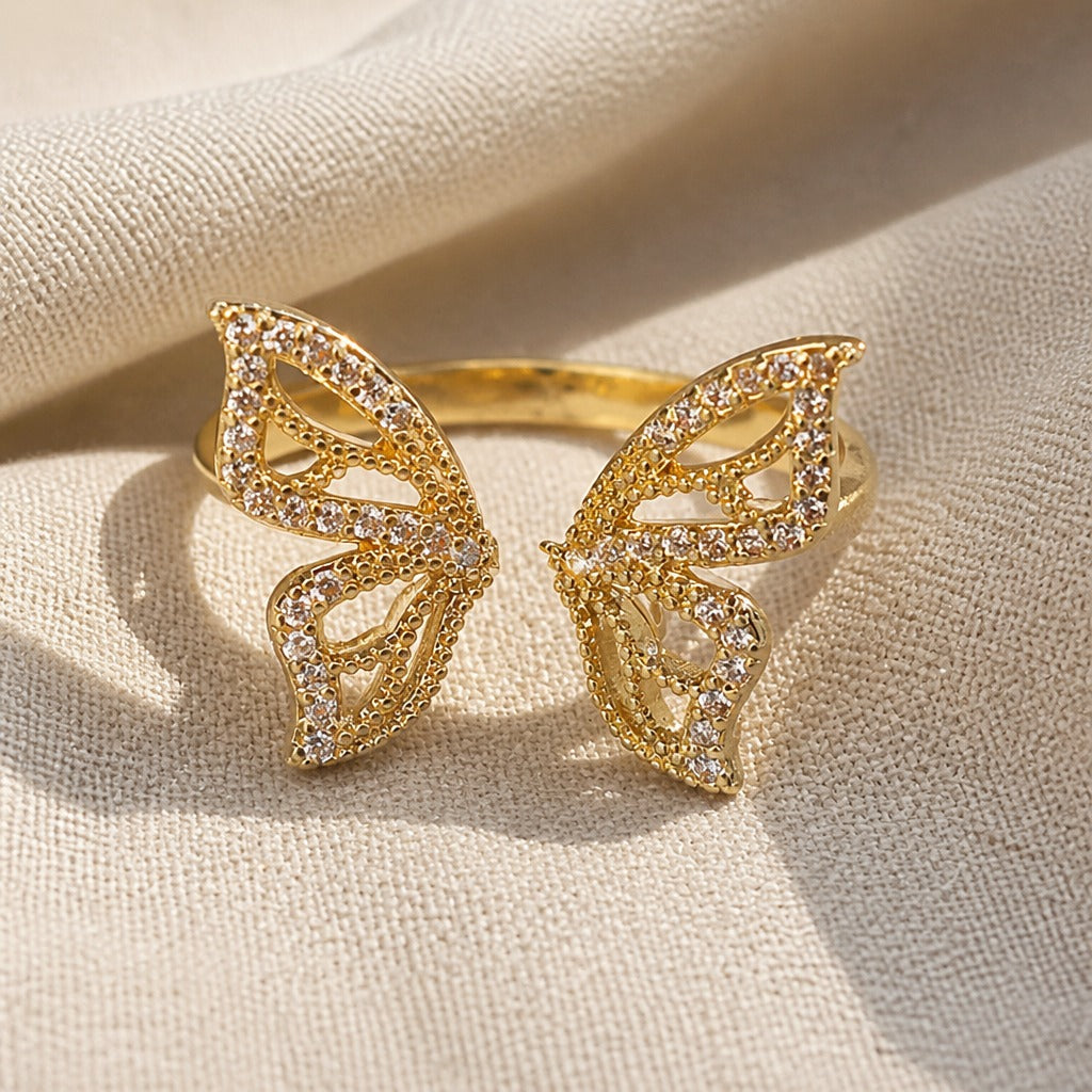 Bague Incrustée de Zirconia en Forme de Papillon