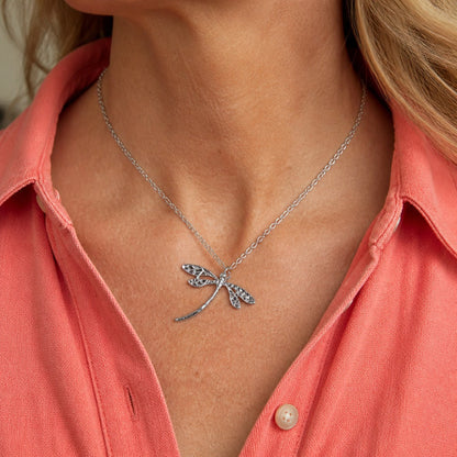 Collier Pendentif Libellule Éblouissante