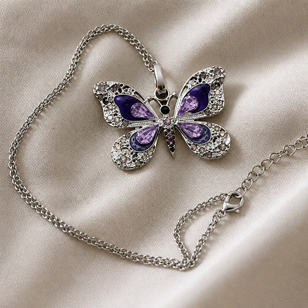 Collier Pendentif Papillon en Cristal Vintage