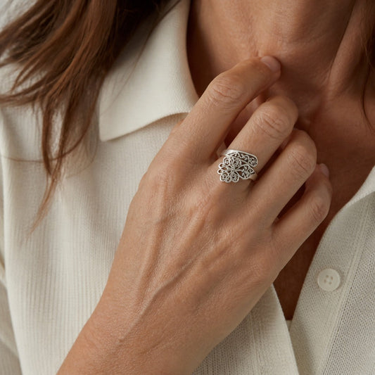 Bague ajustable en argent, papillon et fleurs